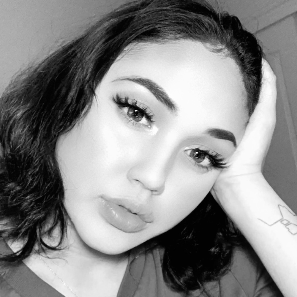 Meet your Posher, Gabriella